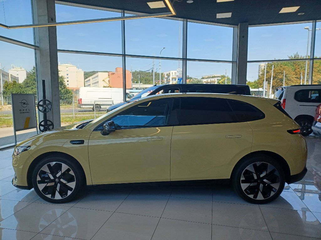 B05 DESIGN 218k, 67,1kWh