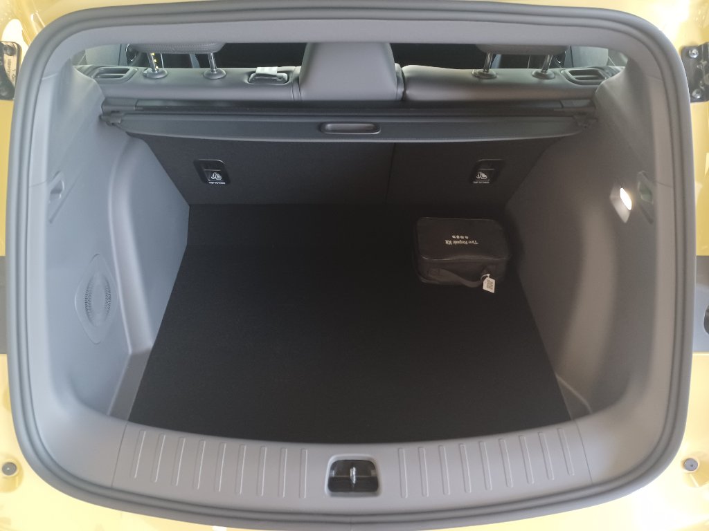 B05 DESIGN 218k, 67,1kWh
