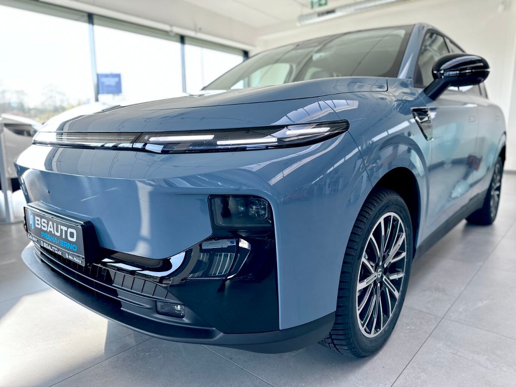 B10 DESIGN HYBRID EV 218 k, 18,8 kWh