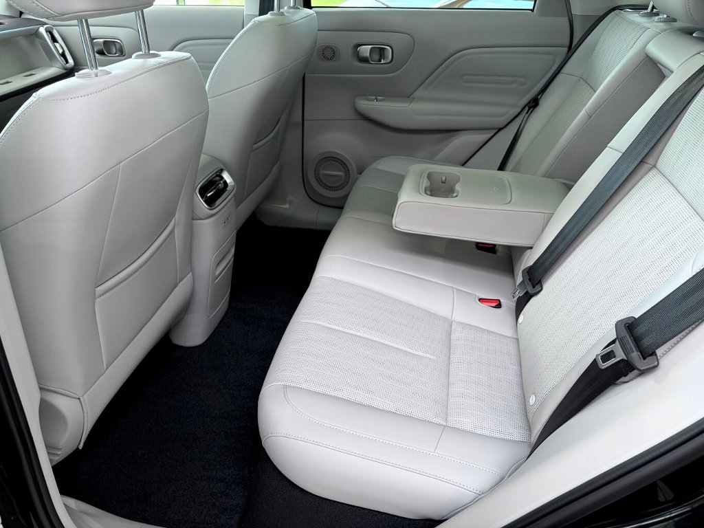 B10 DESIGN PROMAX 218 k, 67,1 kWh