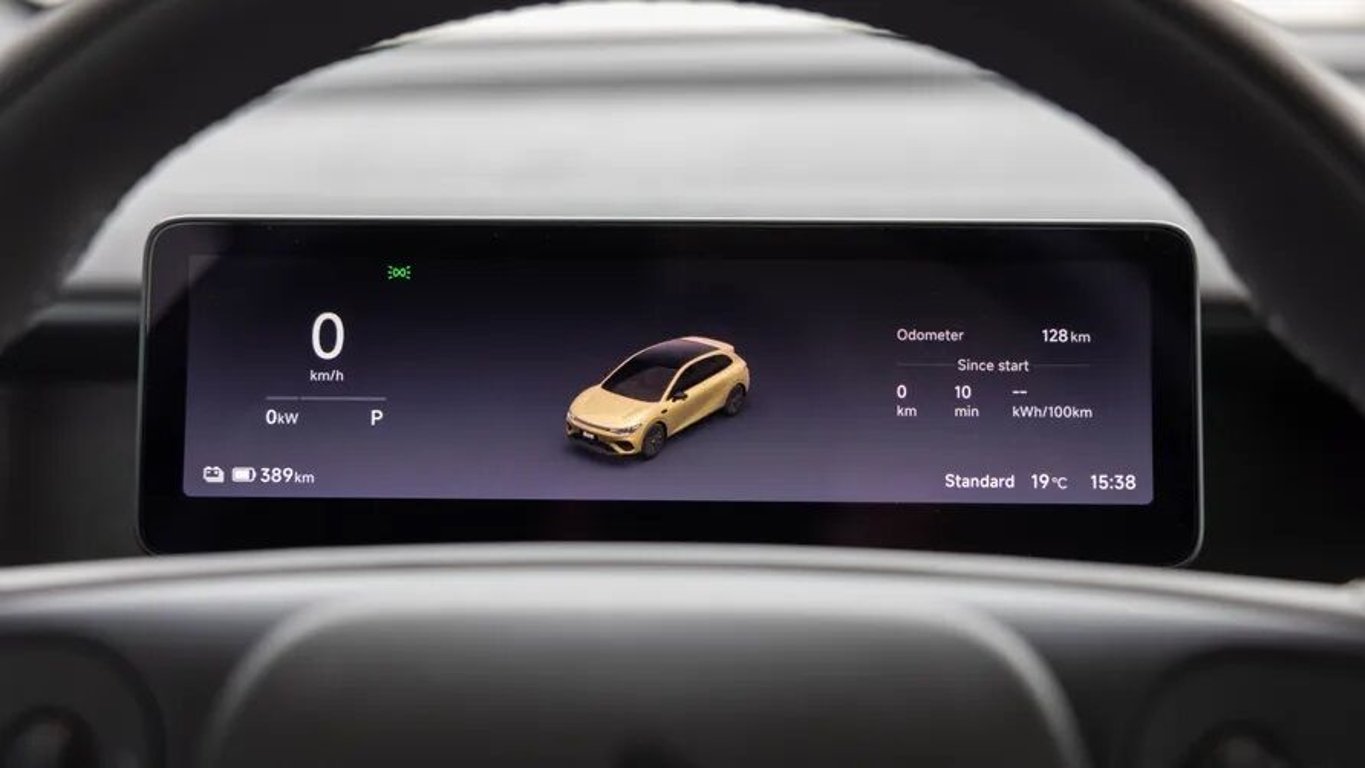B05 DESIGN 218k, 67,1kWh