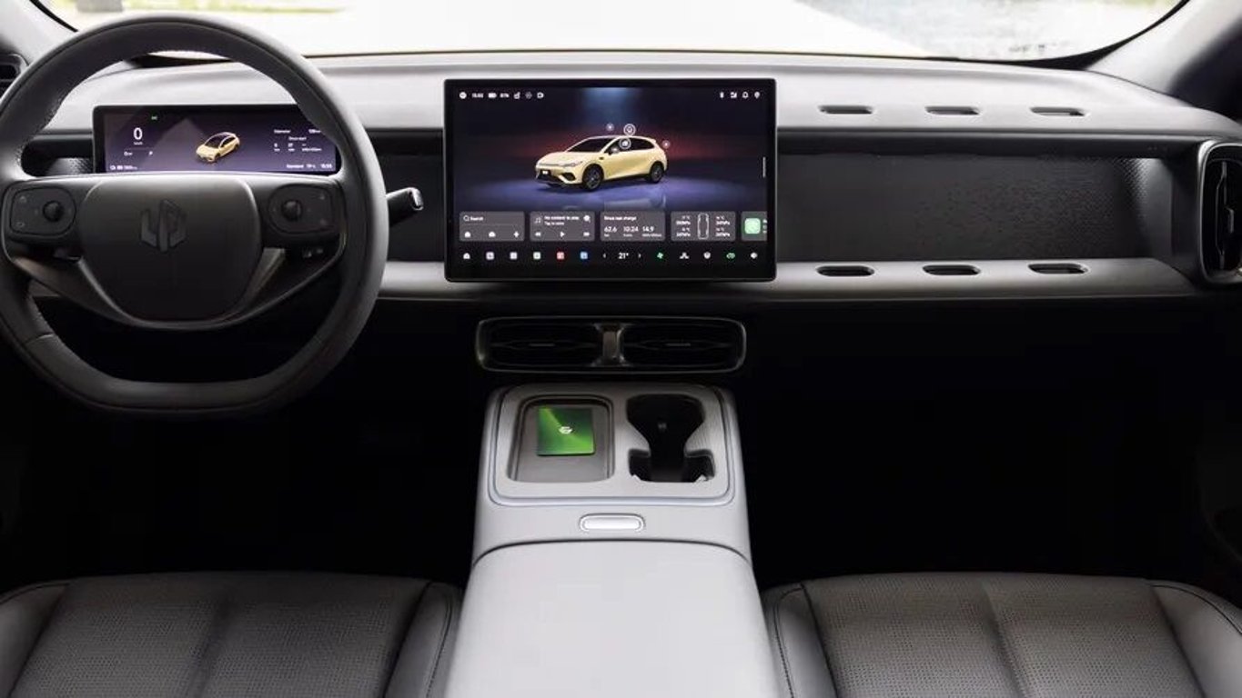 B05 DESIGN 218k, 67,1kWh