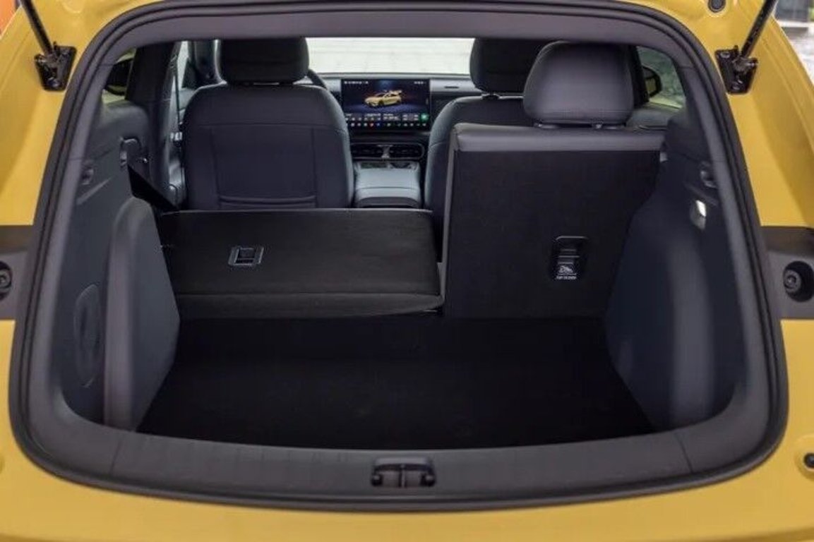 B05 DESIGN 218k, 67,1kWh