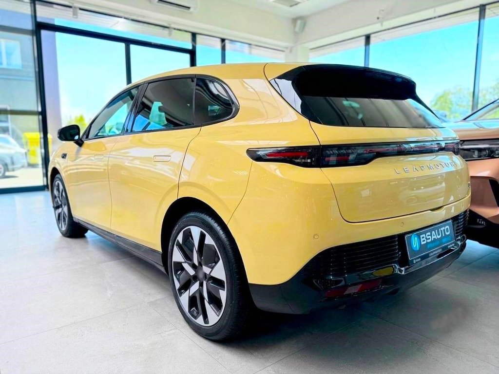 B05 DESIGN 218k, 67,1kWh
