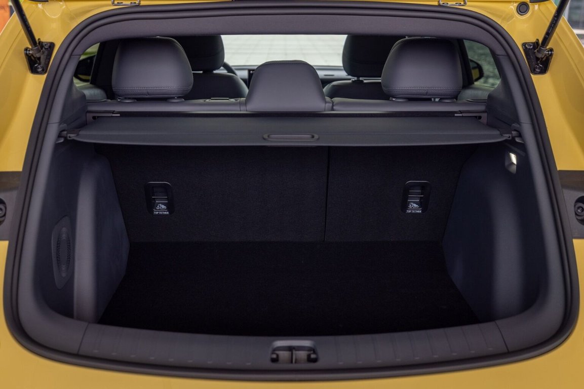 B05 DESIGN 218k, 67,1kWh