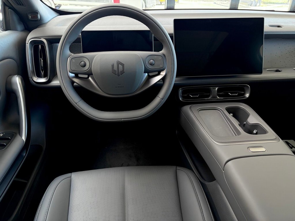 B05 DESIGN 218k, 67,1kWh