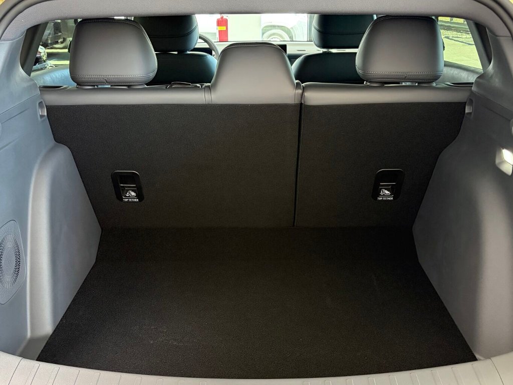 B05 DESIGN 218k, 67,1kWh