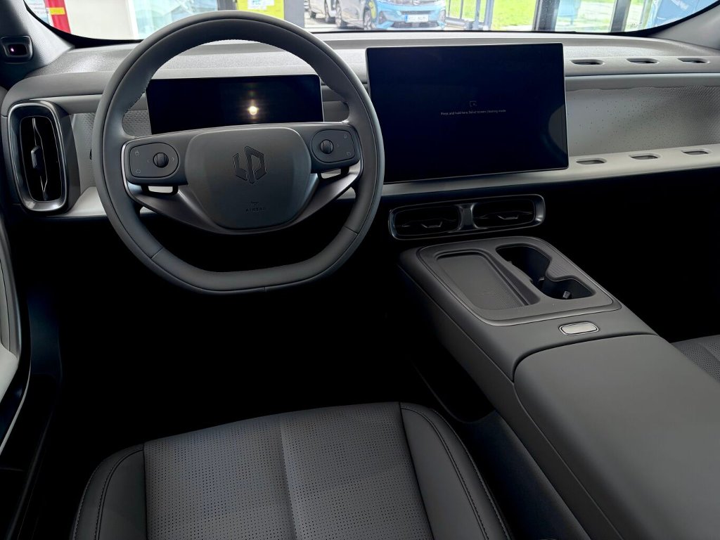 B05 DESIGN 218k, 67,1kWh